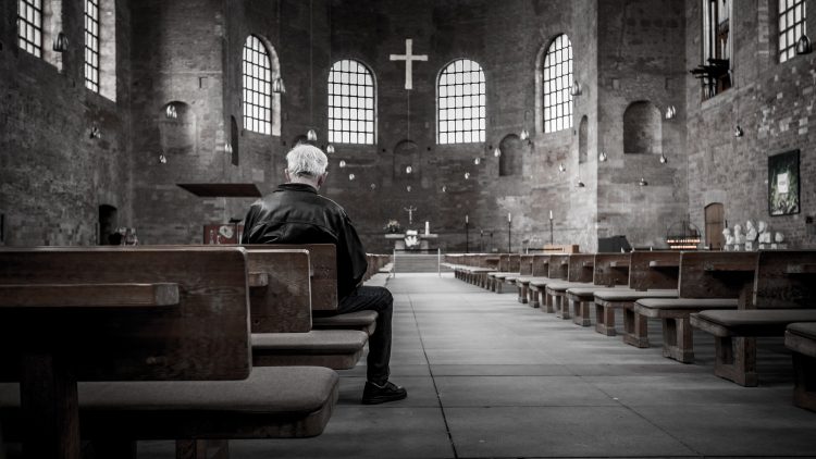 Ministério Leigo: uma vocação e um dom para a Igreja de hoje